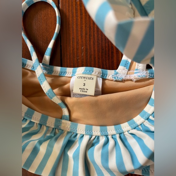 Crew cuts two piece swim - Picture 3 of 4